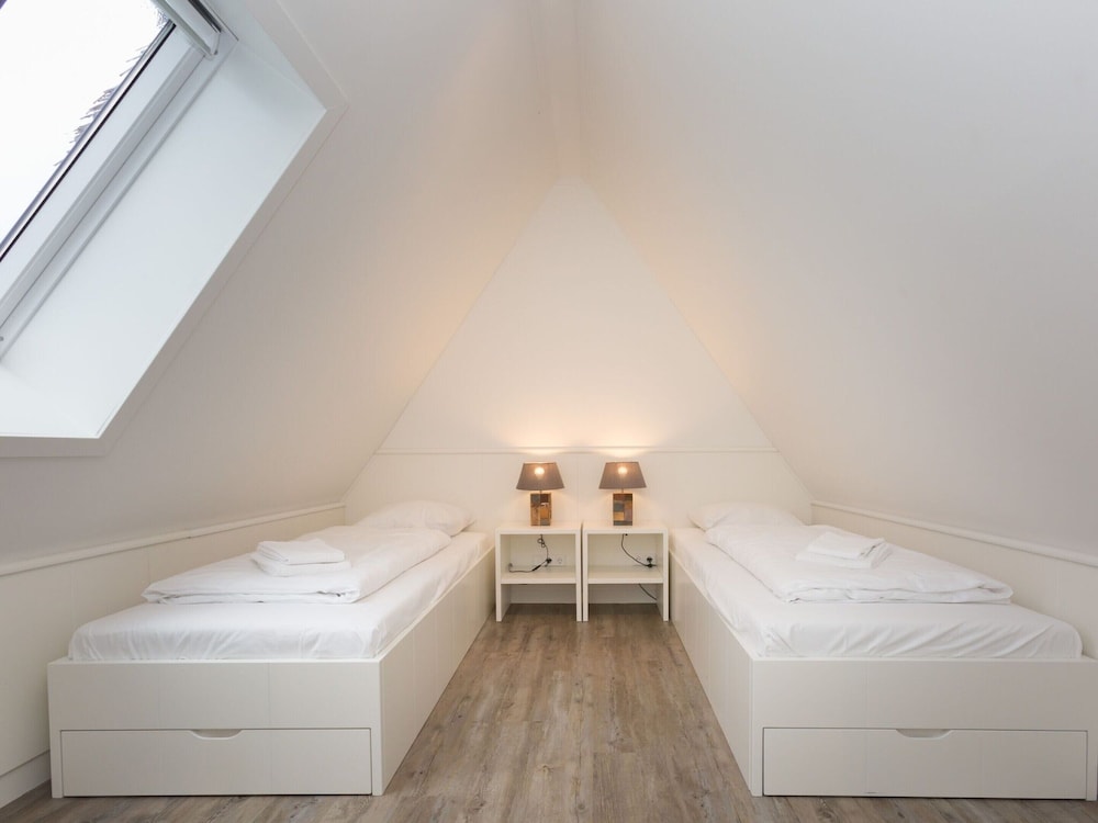 Villa in Friesland With Sauna and Whirlpool
