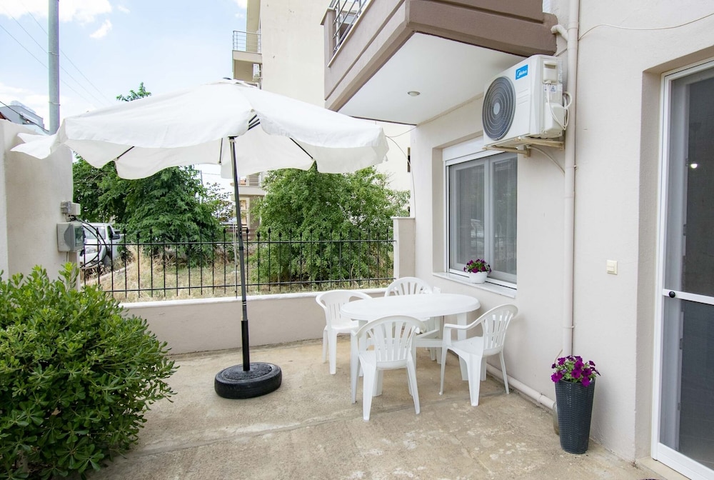 Violeta Apartment by Rentalspro