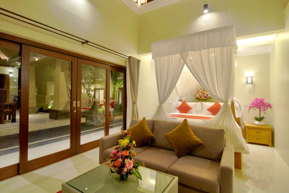 Sari Sasih Hillside By Reccoma