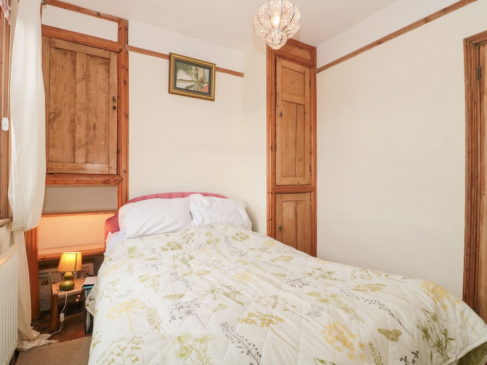 Oakman Cottage
