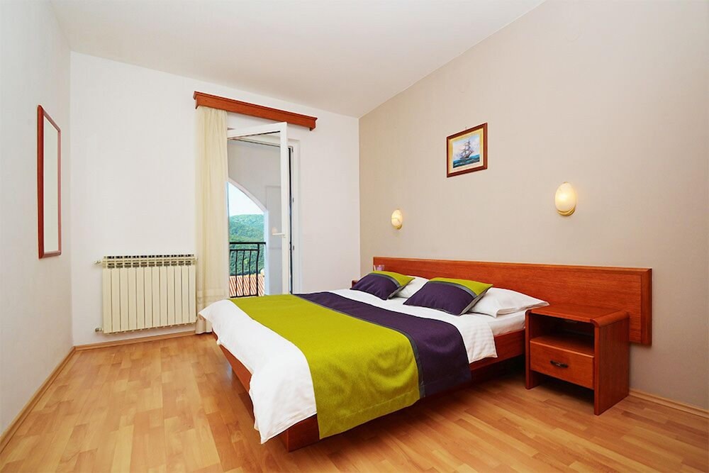 House Adrijana