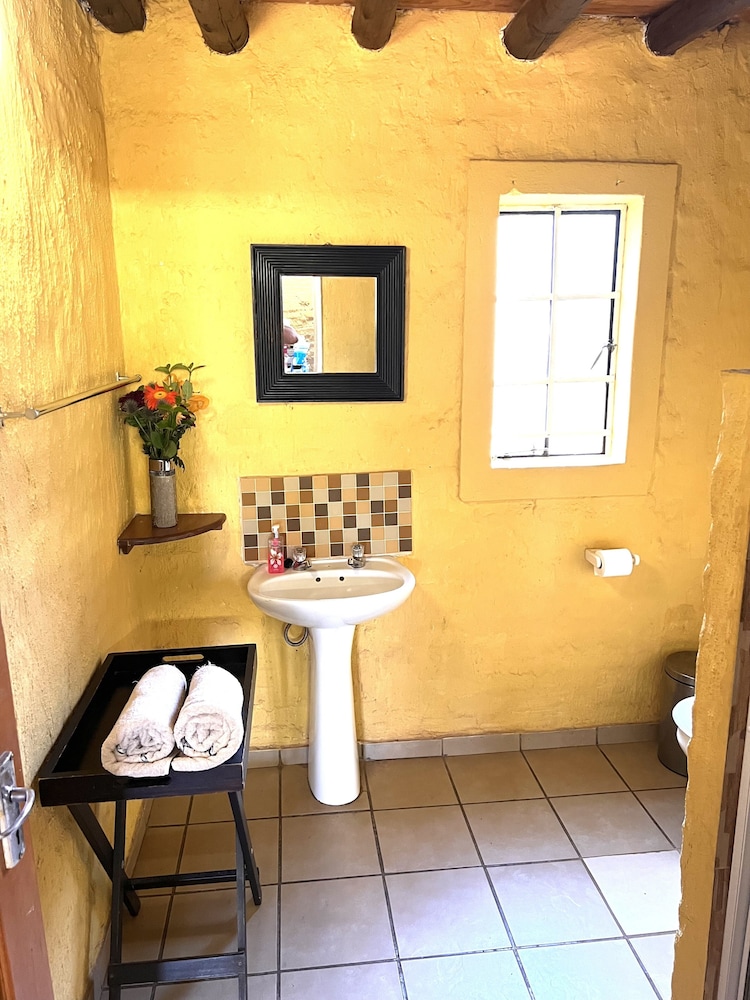 Manzini Swazi King Chalets