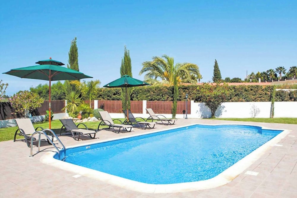 Villa Melody Latchi