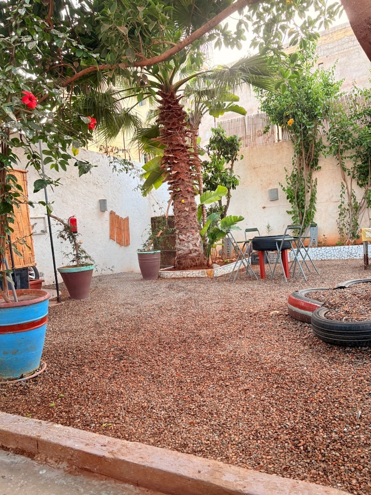 ASARAG GUEST HOUSE & Lodge