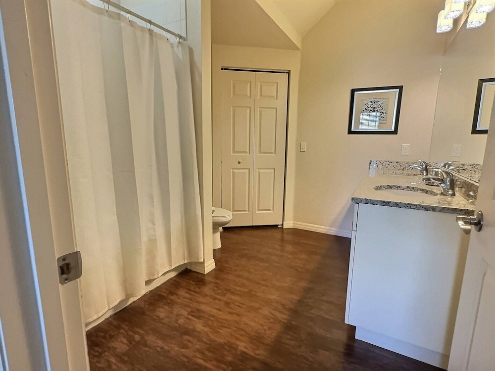 Lucaya 3BR Townhome 15min to Disney Gated