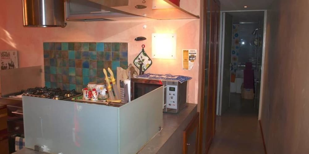 Testaccio 2 bedroom design