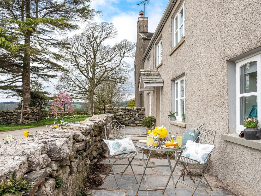 Longlands Farm Cottage