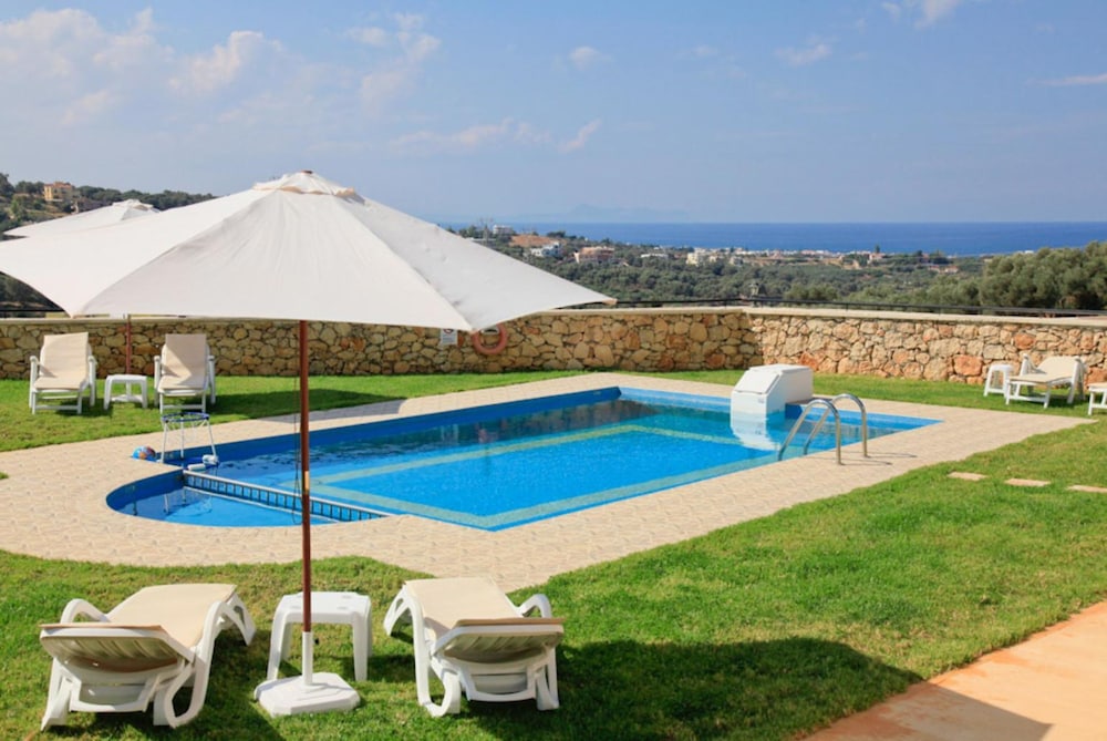 Villa Hara Faragi in Crete