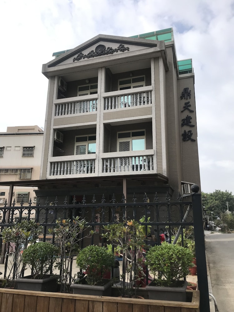 Photo 18