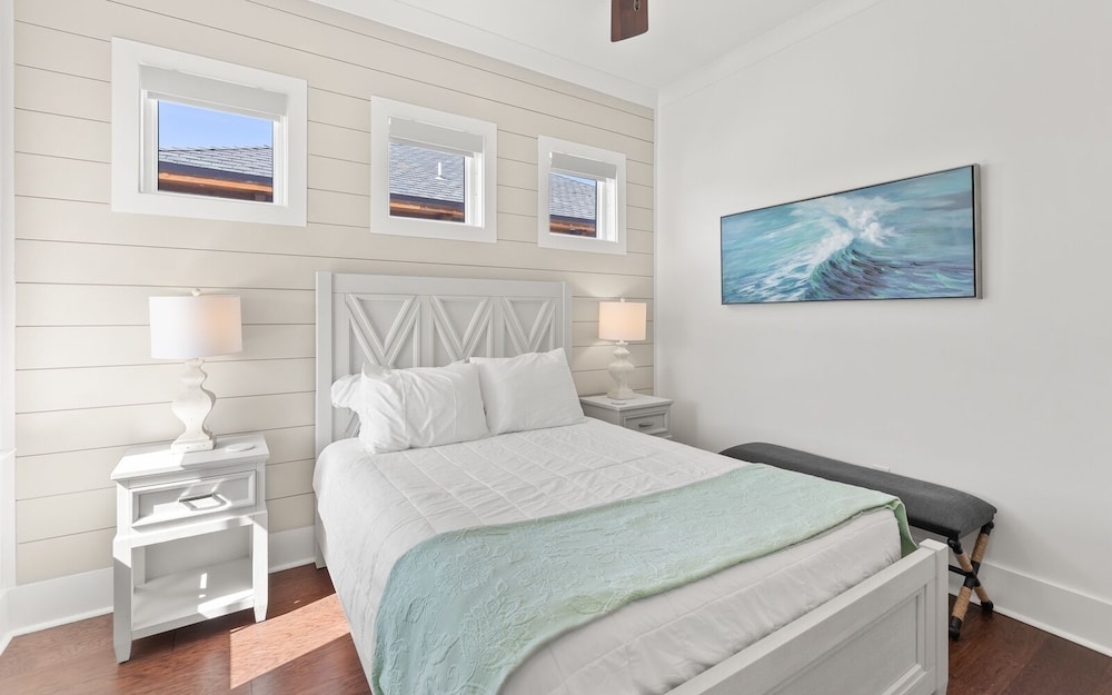 5BR Home w/ Private Heated Pool, Golf Cart, 4 Bikes, Near 30a!