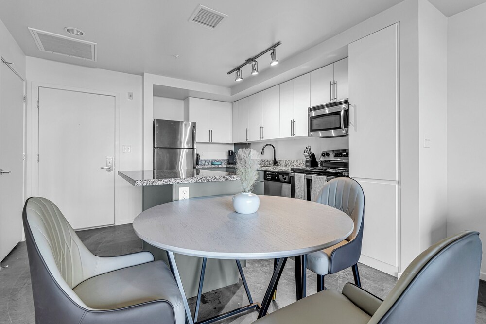 Phoenix Urban Luxury Escape