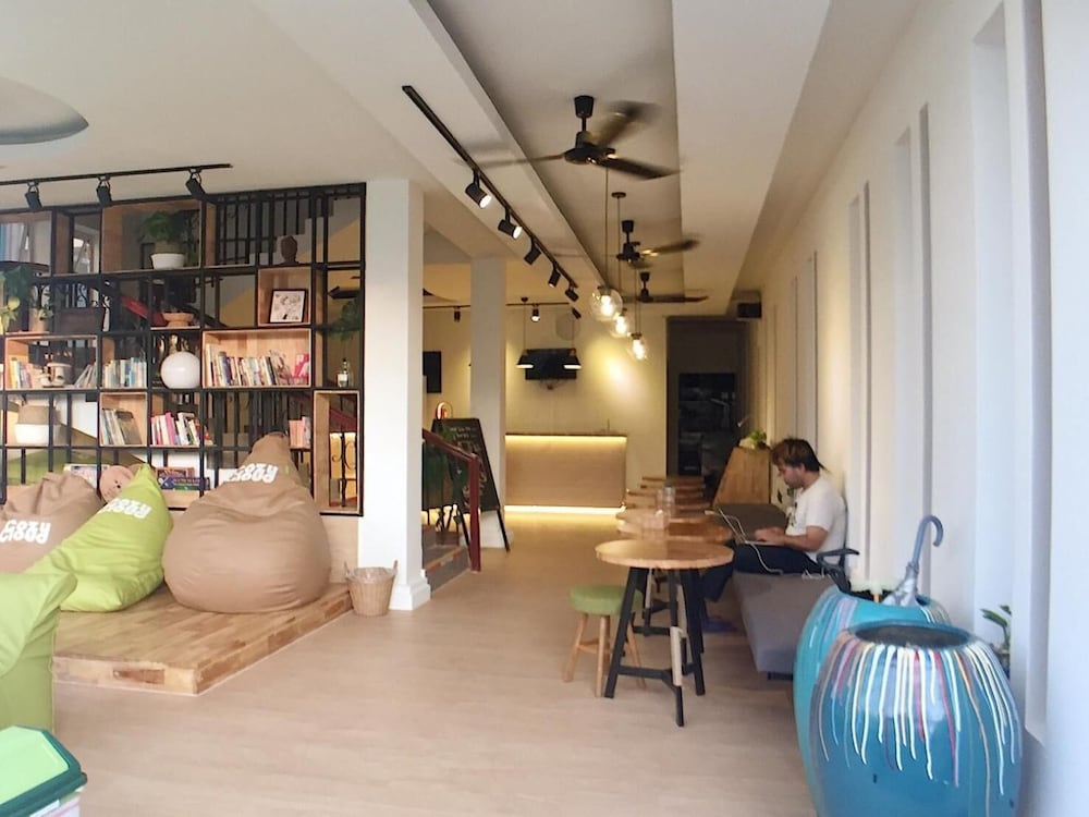 Siem Reap Vacations - Cozycloud Backpackers Hostel - Property Image 26