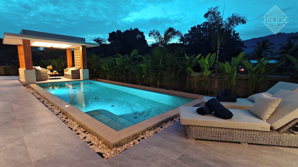 Santi Tara Villas