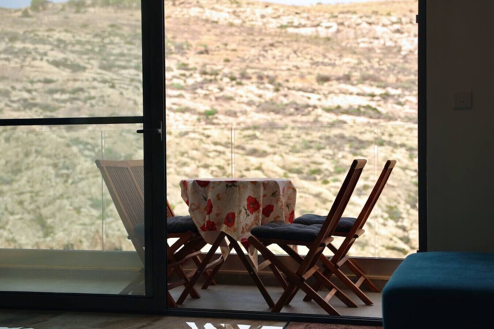 Gozo Coastal Escape Apartment Sea Views in Xlendi