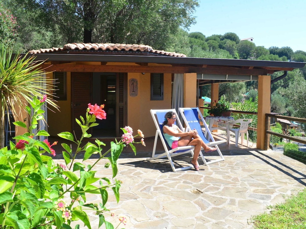 Chalet in Cilento With Sea View and Pool