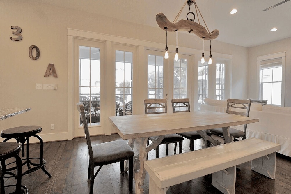 Totally Beachin by Avantstay Sleeps 18 Seacrest Beach
