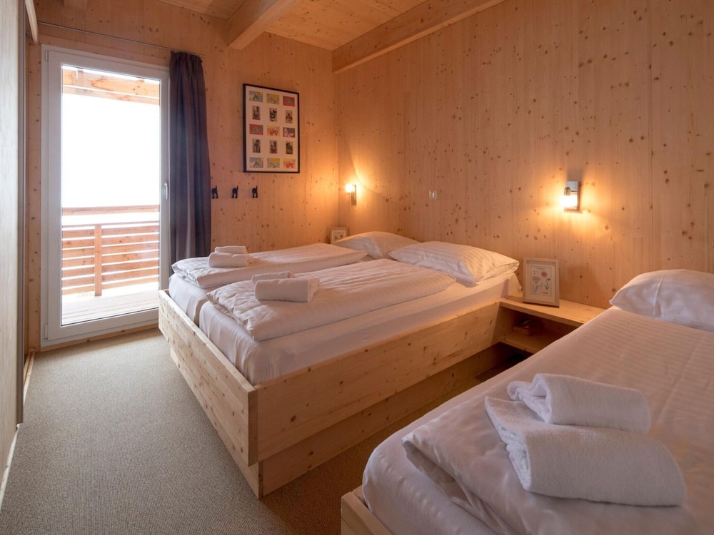 Modern Chalet With Infrared Sauna