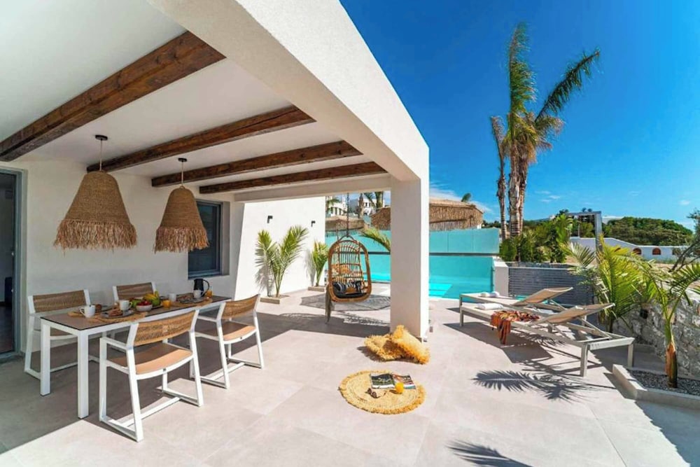 Villa Paparouna