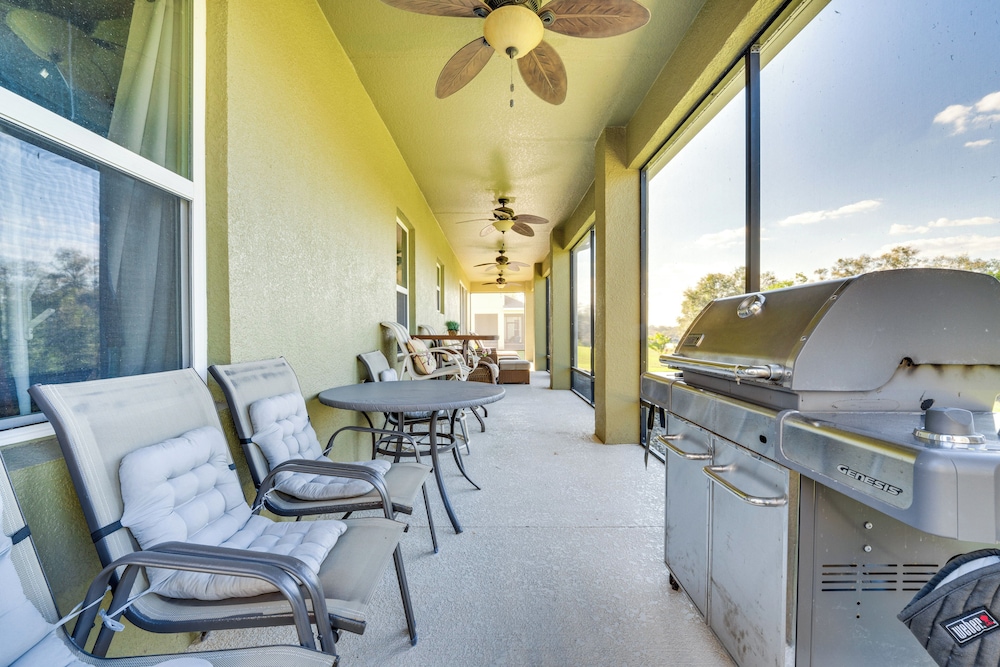 5 Mi to Dtwn Clermont: Family Home w/ Water Views!