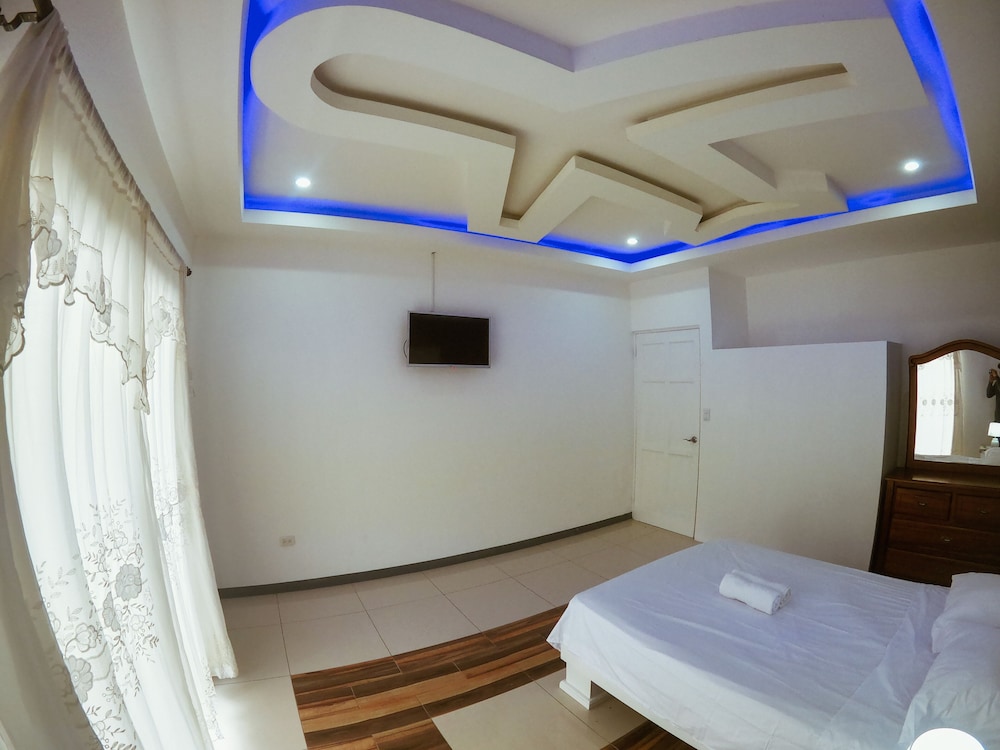 Nice Property Near Sjo Airport Costa Ric view 3