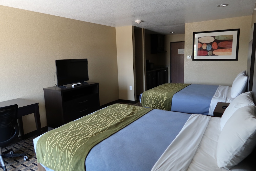 West Worth Inn and Suites