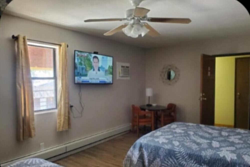Golden Arrow Motel