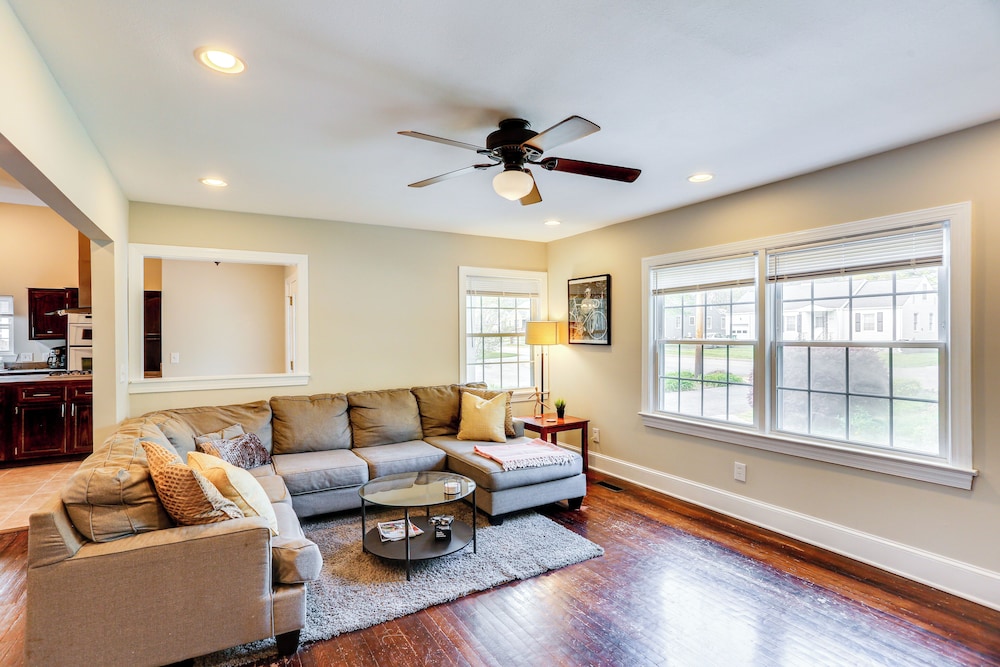 7 Mi to Dtwn: Family Retreat in Chattanooga