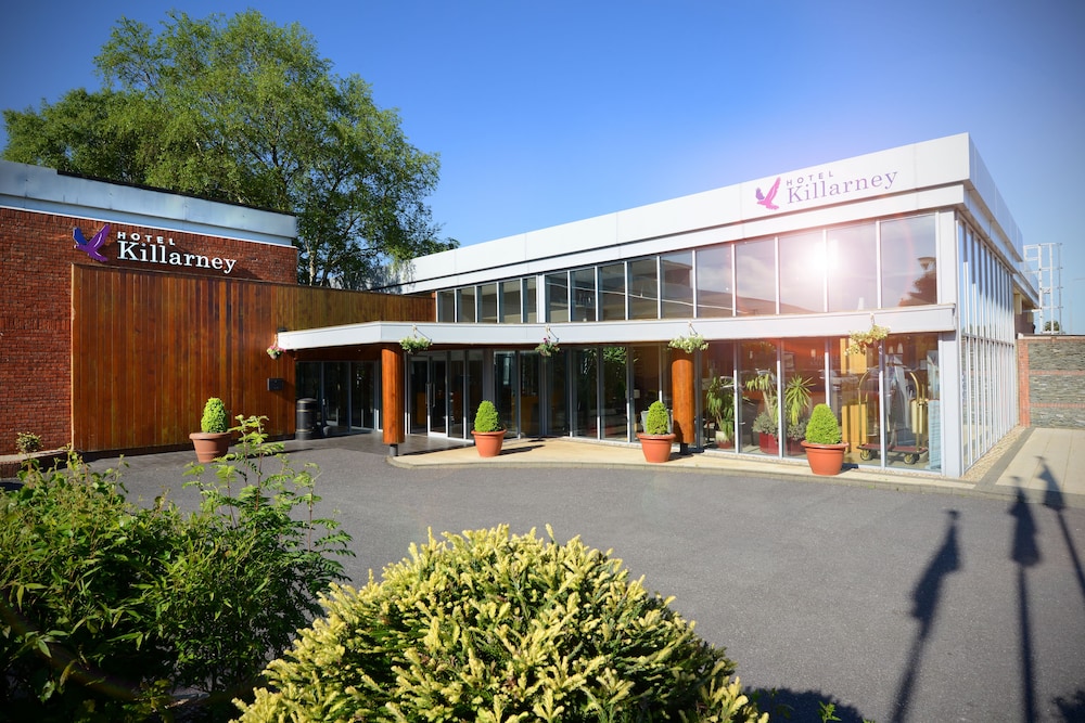 Hotel Killarney - Image 1