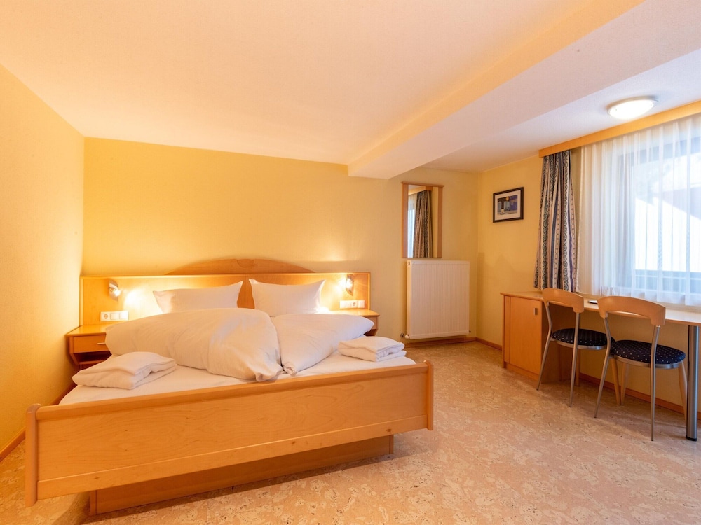 Apartment in Langenfeld With Infrared Sauna