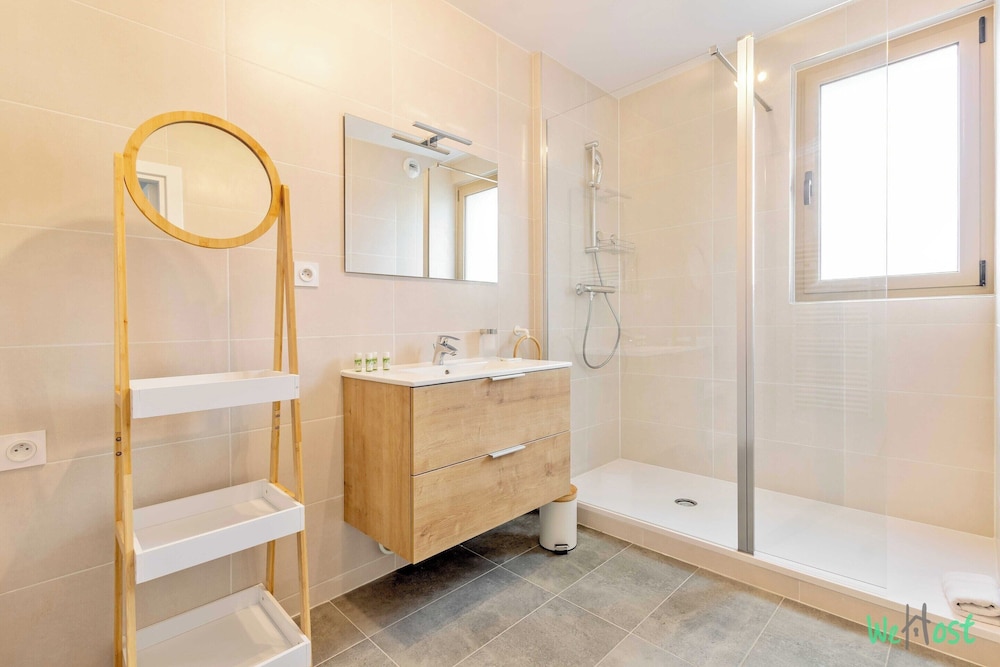 Modern Apt With Balcony -6p-proche Disney/paris