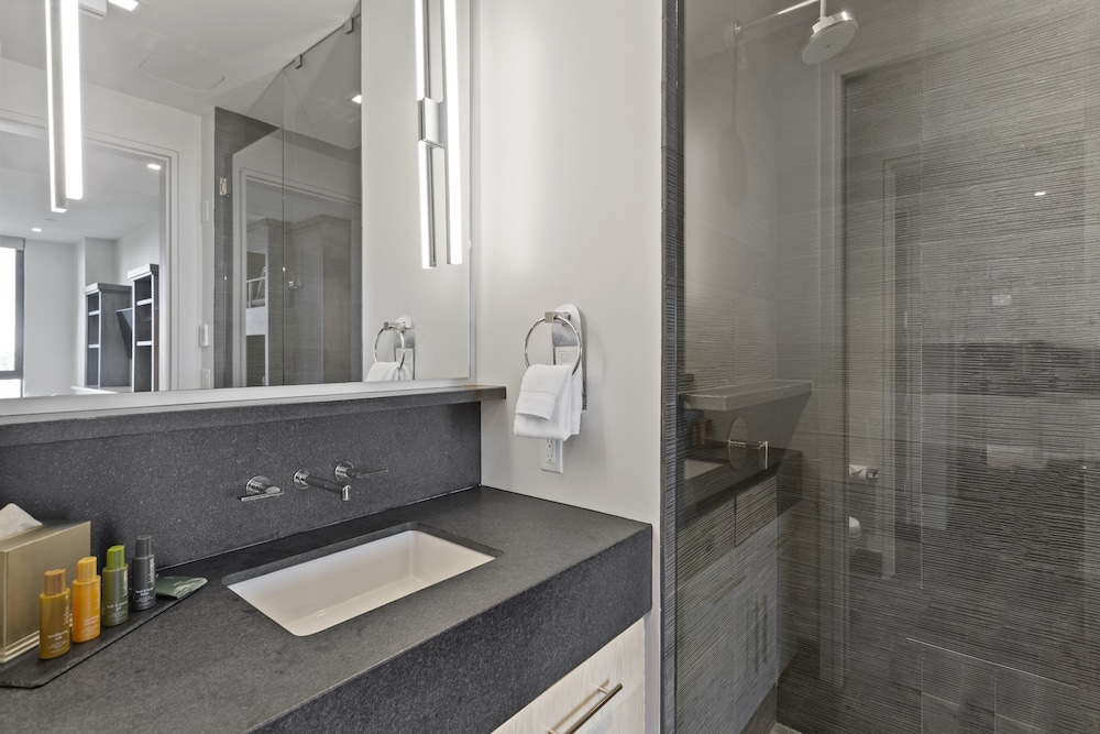 One Empire Pass Lodge at Deer Valley Resort - Three Bedroom Residence #504 3 Condo