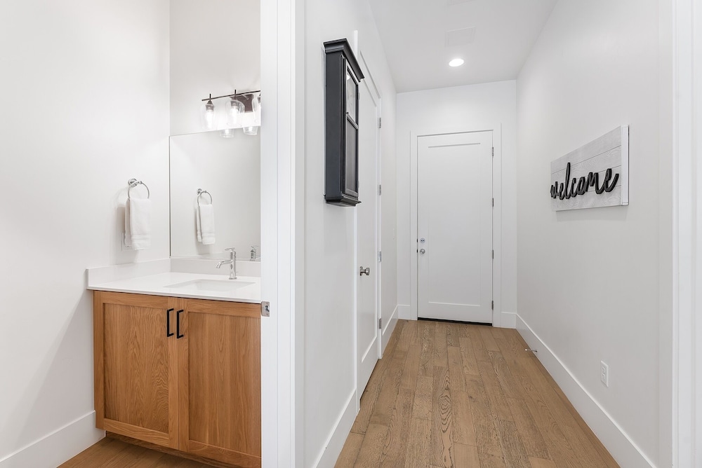 Villa #17 At Bloomington Country Club 4 Bedroom Townhouse