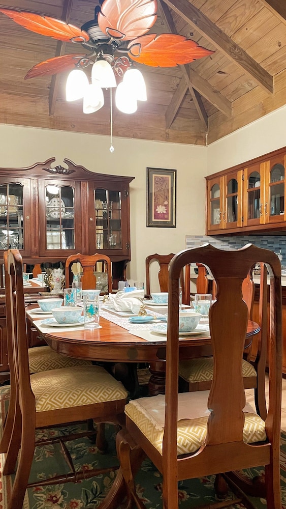 Ironshore Sugarmill Villa W Private Pool 6 Bedroom Villa
