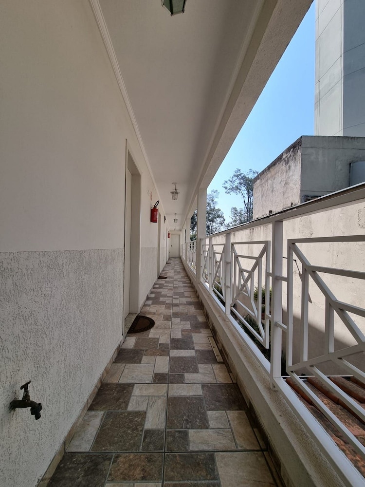 Casa Jardim Studios
