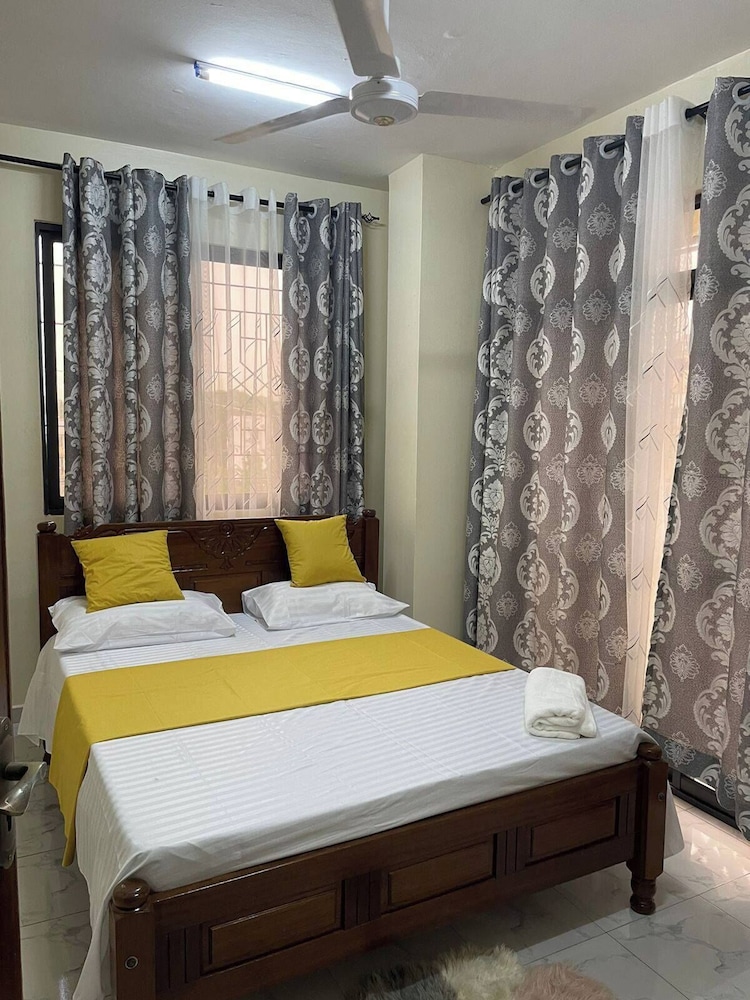 Lux Suites Lexy Homes Bamburi