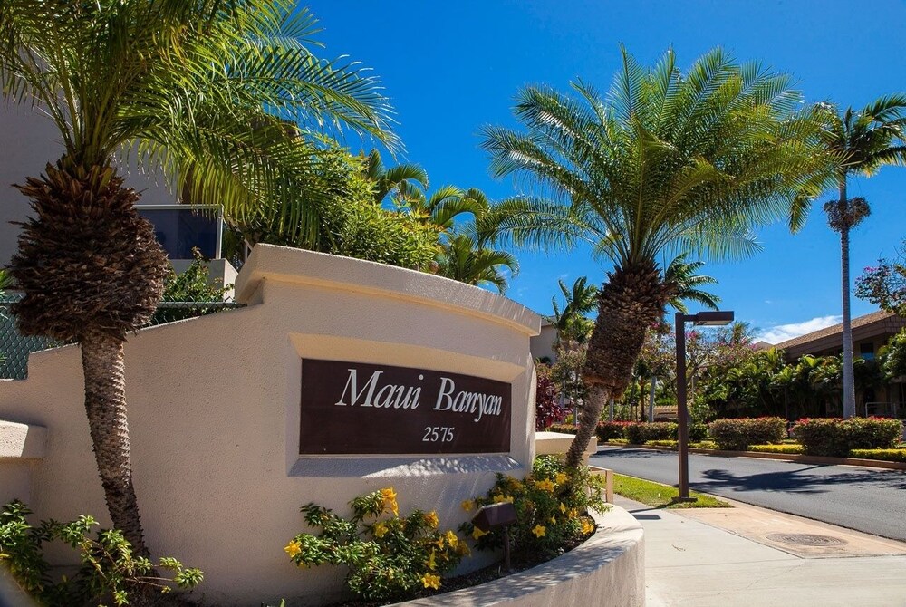 Maui Banyan T303 3 Bedroom Condo