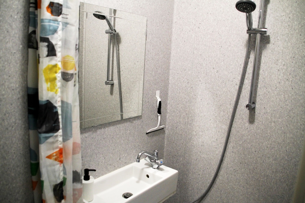 Hine Bakke Guest House