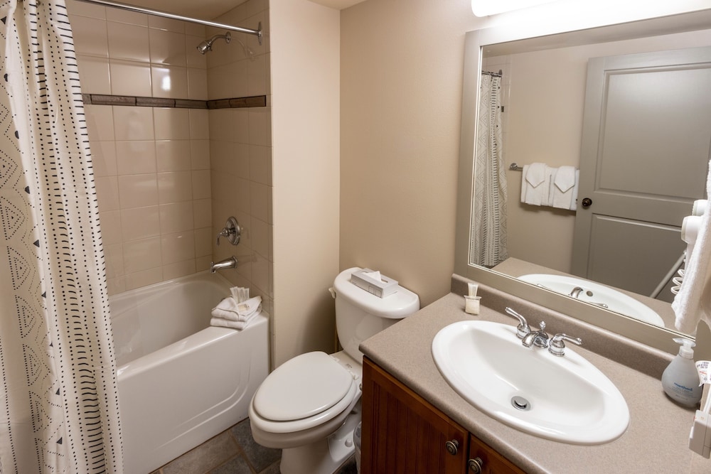 Eagle Springs East - 2 Bedroom Condos in Solitude UT