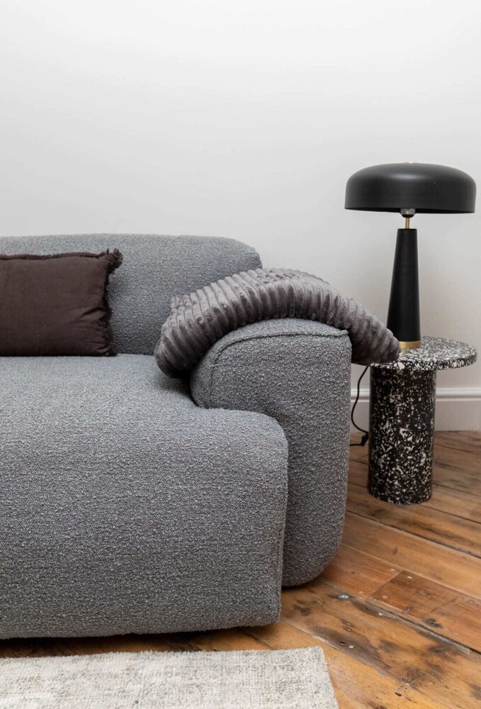 Stylish 2 Bedroom Apartment Near Oxford Street
