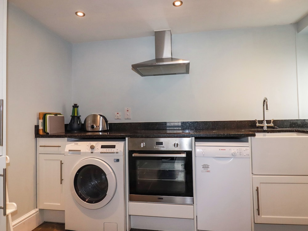 Carew House Cottage