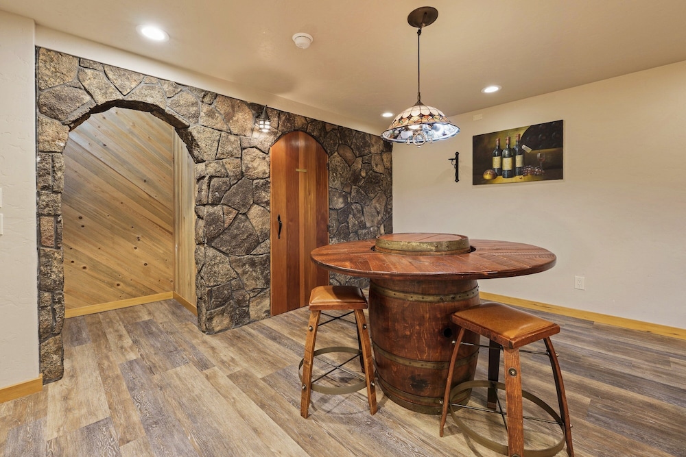 Poplar 35 5 Bedroom Home