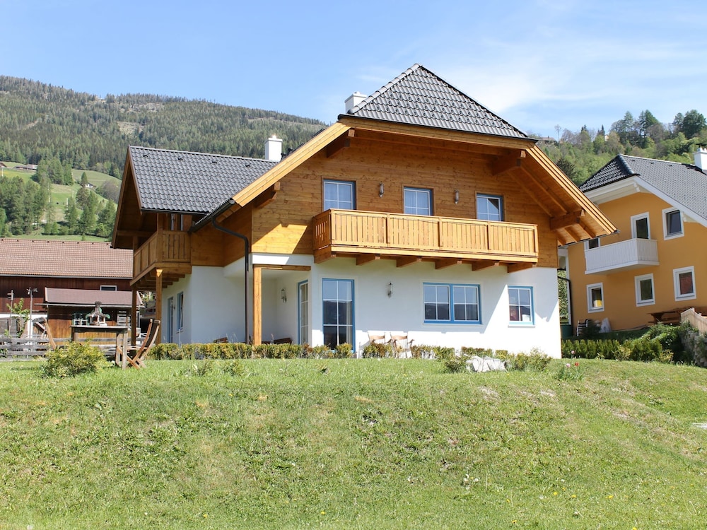 Huge Apartment in Sankt Margarethen im Lungau near Ski Lift view 4