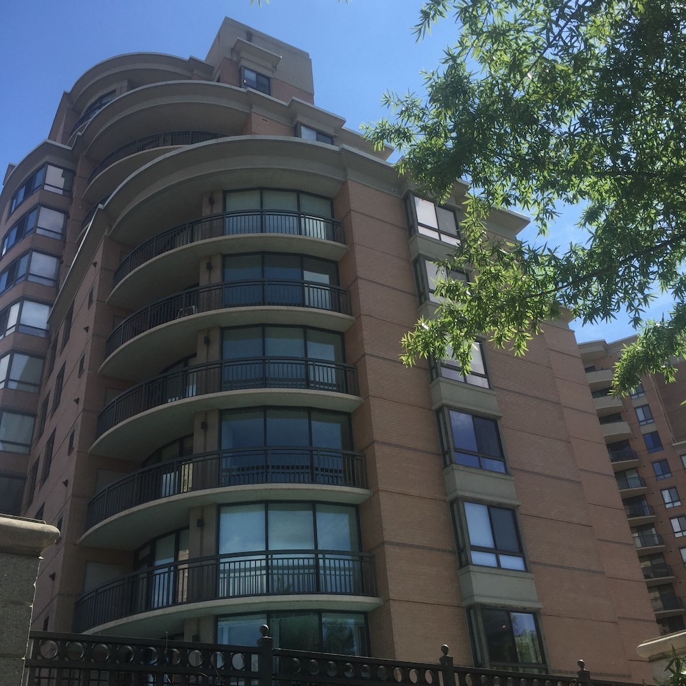 Instrata by Executive Apartments