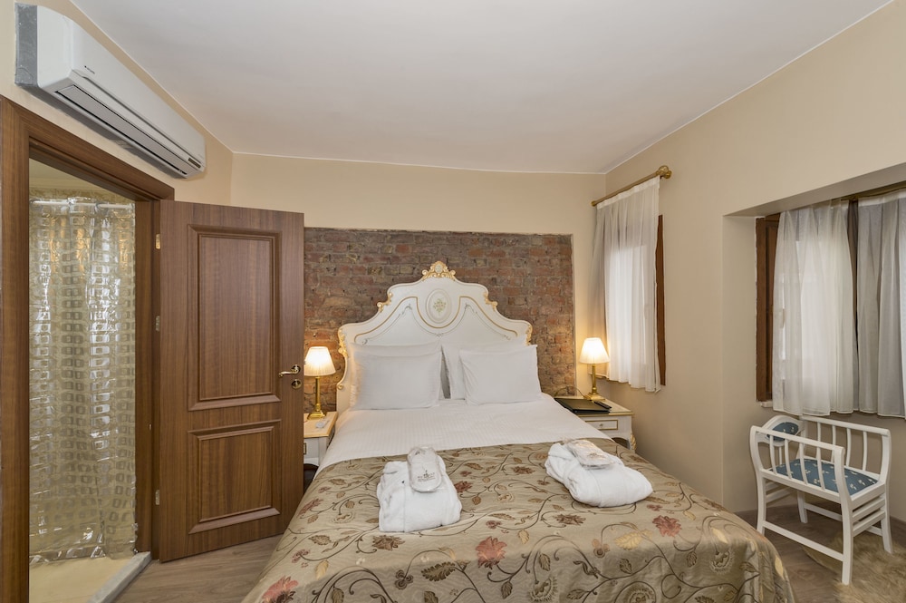 By Murat Royal Hotels - Image 21