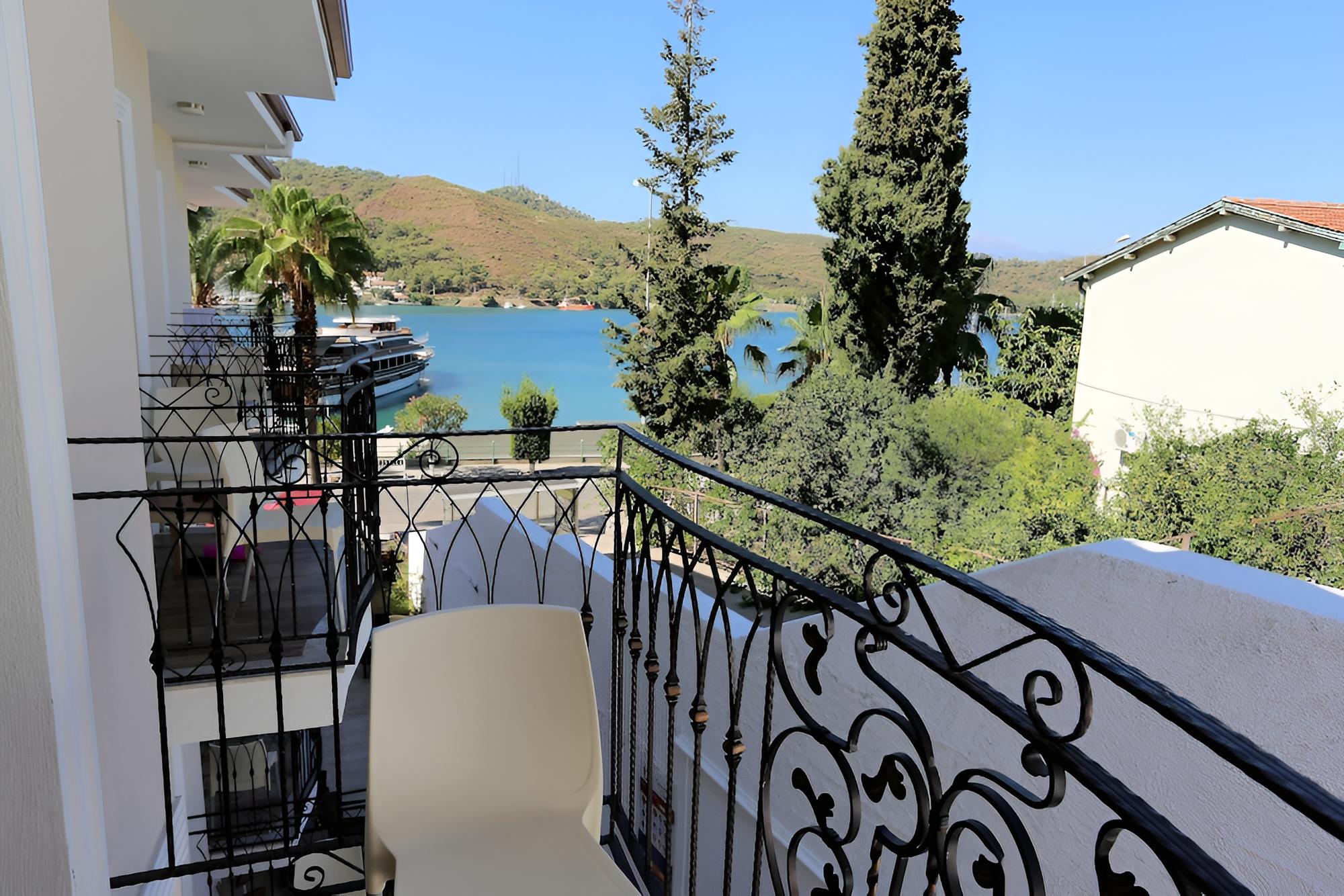 Q&S Cennet Life Hotel