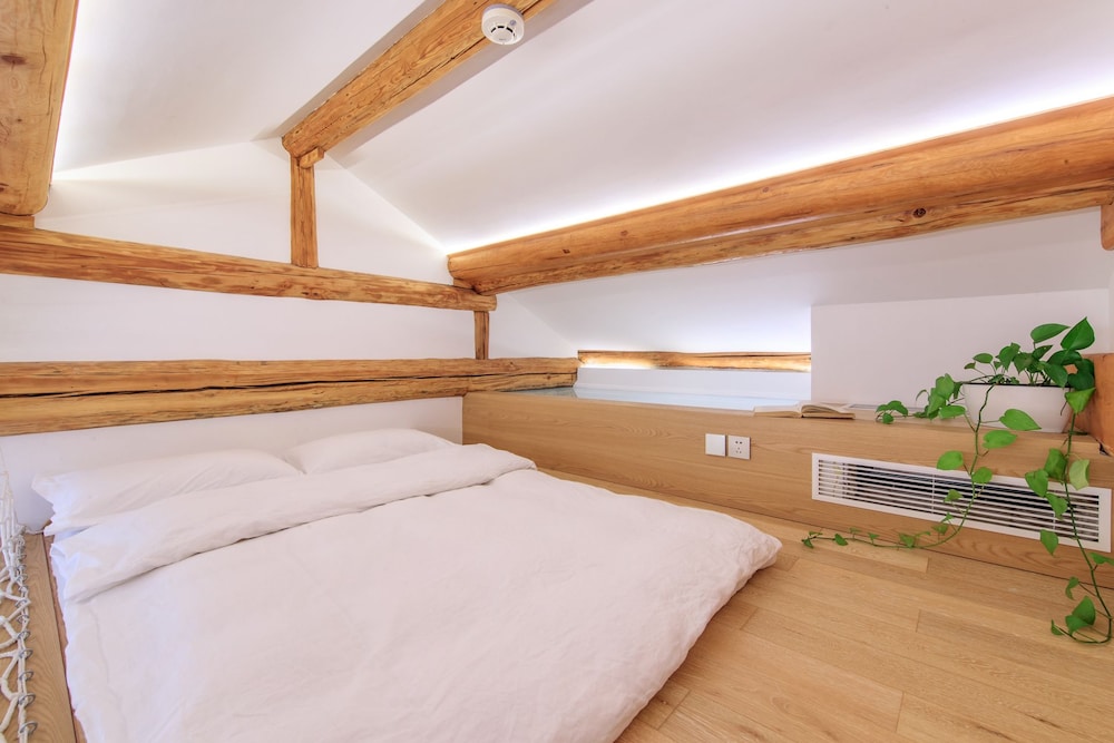 ISVARA Culture Homestay Li Mu Space