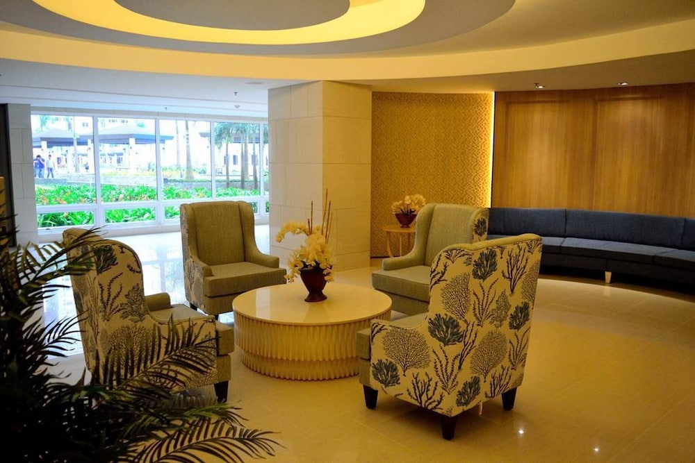 Urban Retreat at Shell Residences With Netflix 300mbps Wifi