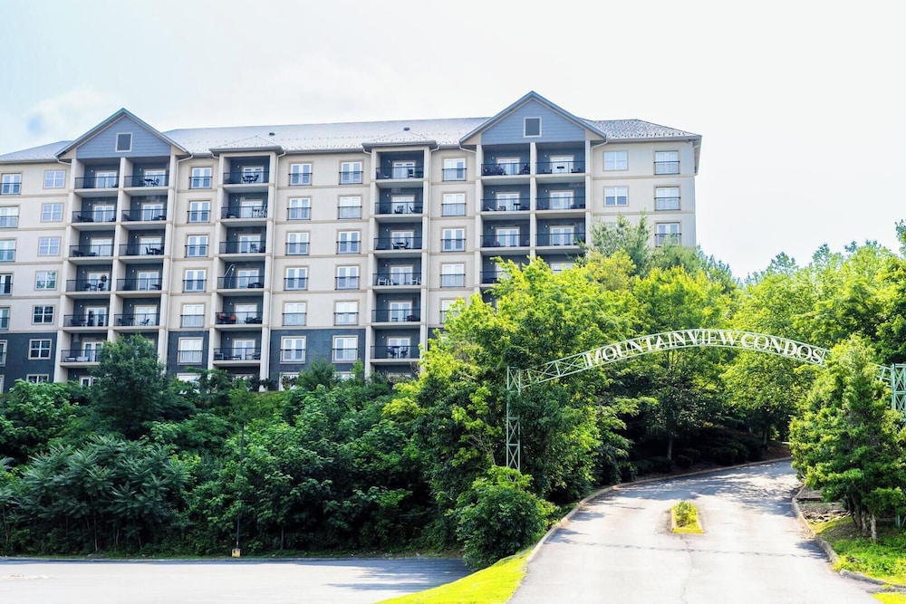 Mountain View Condo 1501