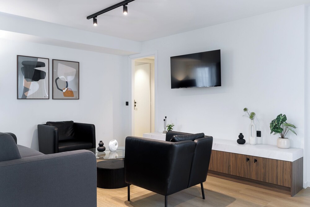 MoRe by Zoia Living