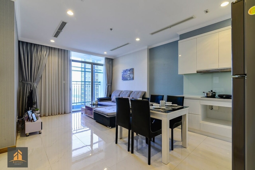 Wow! Homes by Christine - Vinhomes Luxury